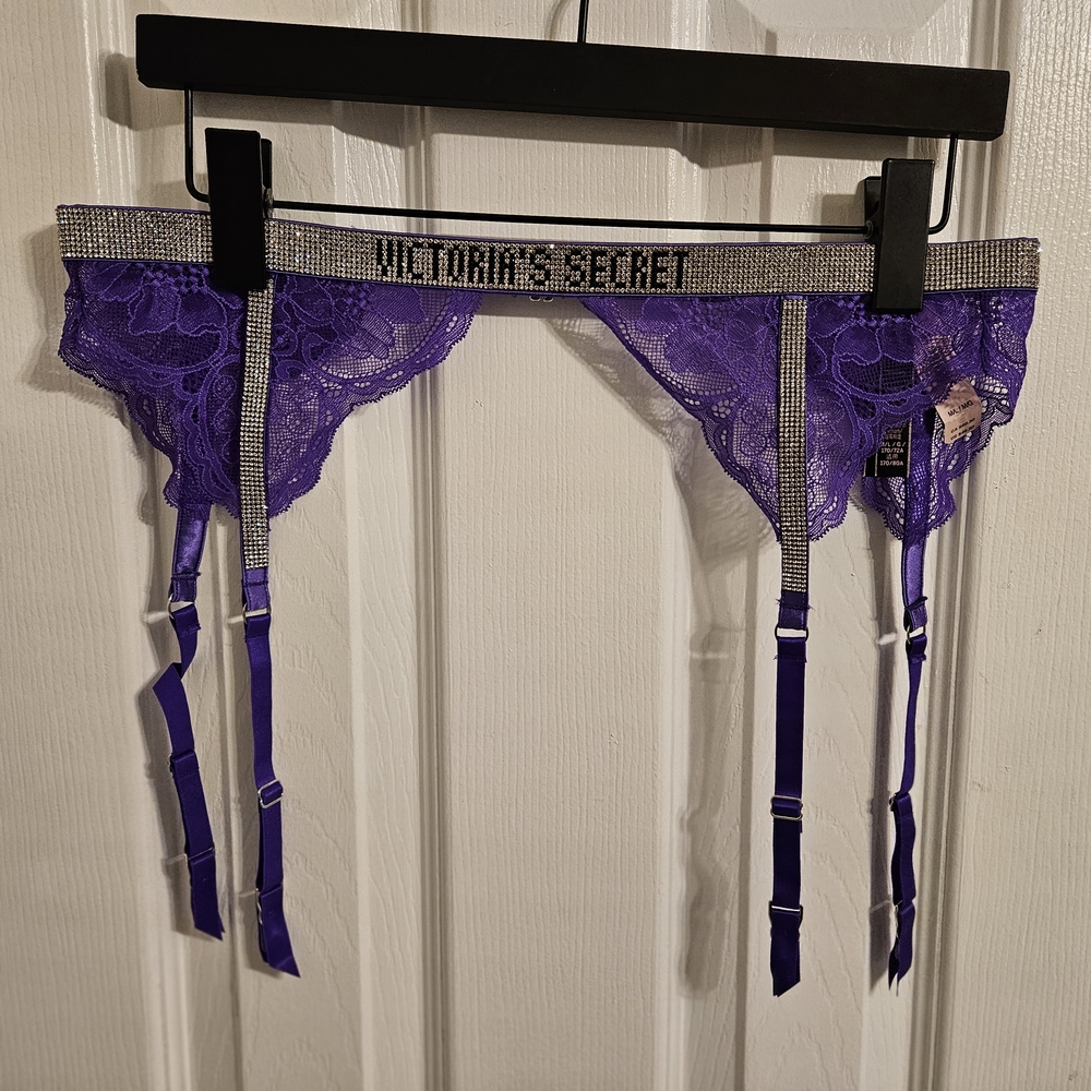 BNWT!! - Victoria's Secret Purple Lace Garter Belt